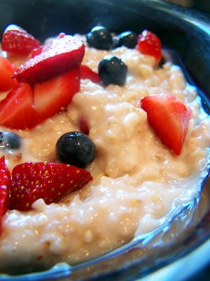 Creamy Berry Oatmeal
