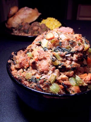 Thanksgiving Prep: Mom's Stuffing