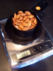 1 cup almonds