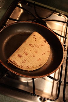 Leftover Turkey Quesadillas Panini Thing - step 2
