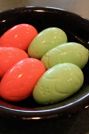 Yelatin Eggs