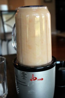 Green Tea and Passion Fruit Smoothie - blend