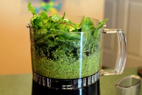Spinach Arugula Pesto with Walnuts - step 3