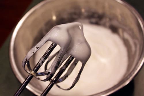 soft peaks -egg whites