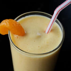 orange creamsicle smoothie featured