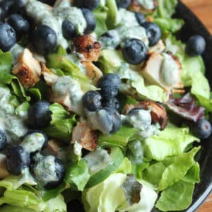 blueberry chicken salad featured