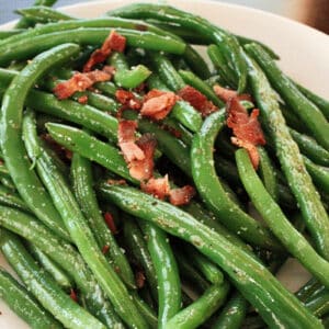 bacon green beans featured