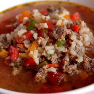 stuffed pepper soup featured