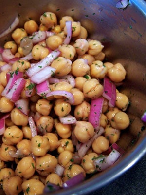 Sweet Pomegranate Chickpeas with Optional Tuna