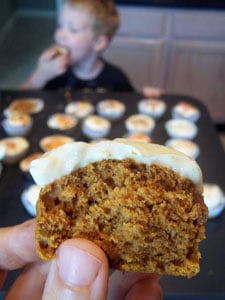 Quick & Light Pumpkin Spice Cupcakes with Cheesecake Frosting - inside look