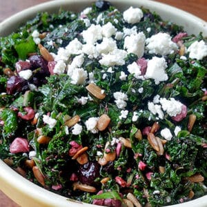 kale salad featured