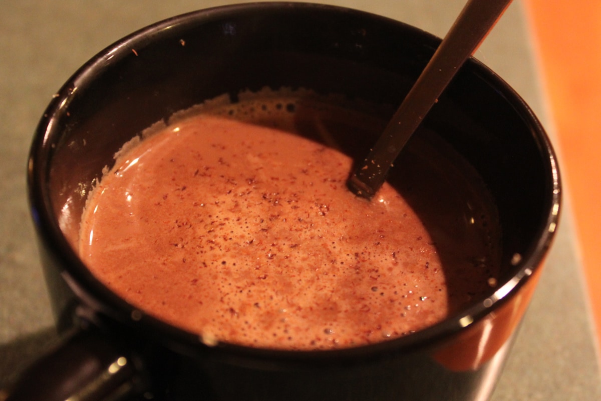 Keto Hot Chocolate with 4 Ingredients - Sweet As Honey